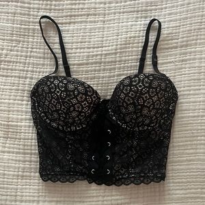 Victoria’s secret padded balconette bra 32C *Never Worn!*